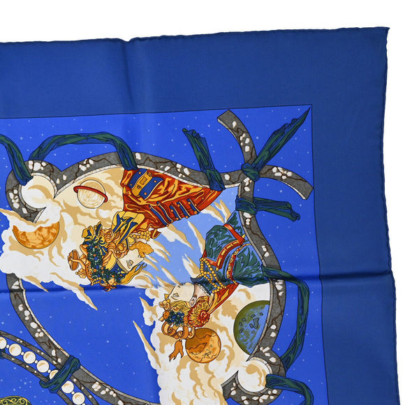 HERMES Carre 90 Scarves - Picture 7 of 13